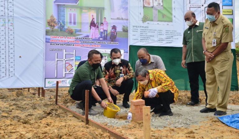 Wujudkan Mimpi Buruh! Pemprov Bersama GAPKI Riau Bangun 1000 Rumah