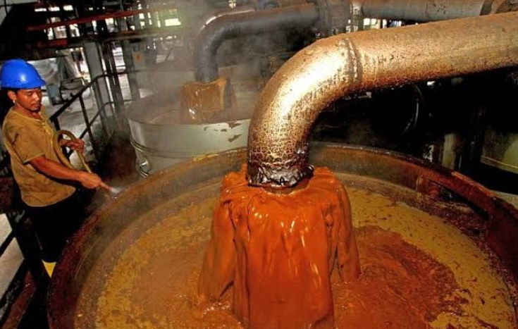 Produksi & Ekspor Turun, Stok Meningkat
