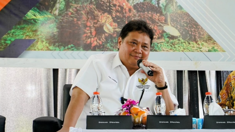Akselerasi PSR & Penyaluran KUR, Menko Airlangga Dengarkan Keluh Kesah Para Pekebun Sawit