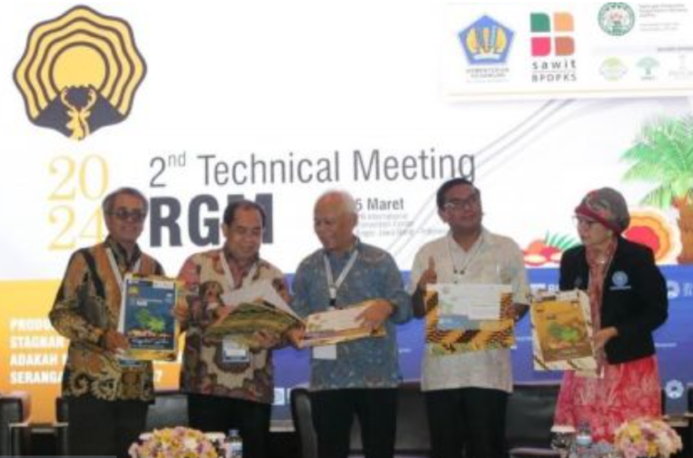 Sawit Diserang Ganoderma! Ada Harapan Supaya Tetap Sehat..