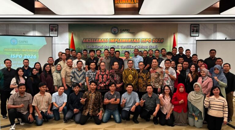 Dorong Percepatan Sertifikasi ISPO 100 Persen Anggota di Kalimantan Barat