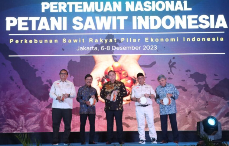APKASINDO Starts Meeting With A Call To Help Smallholders