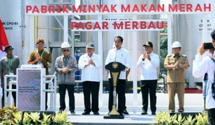 President Jokowi Launches RI’s First Red Cooking Oil Plant