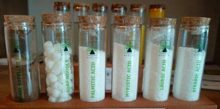 Palm-Based Stearic Acid Used For Many Industrial Applications