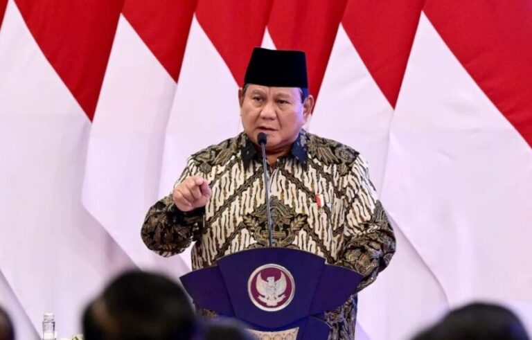 Prabowo Instructs Satgas To Discipline Palm Plantations