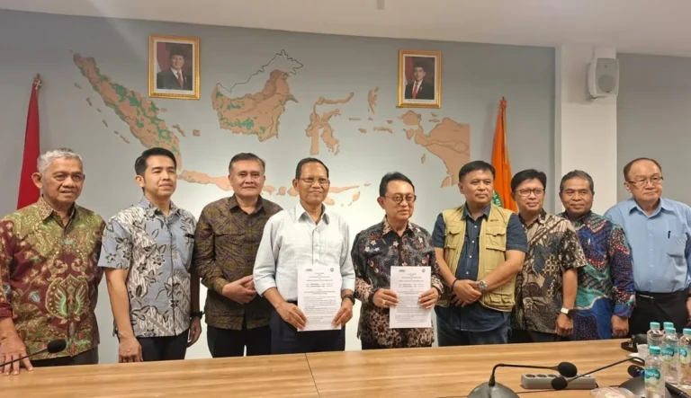 GAPKI, APHI Strengthen Collaboration To Control Karhutla